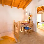 Ferienhaus In Kolympia Mit Privatem Garten